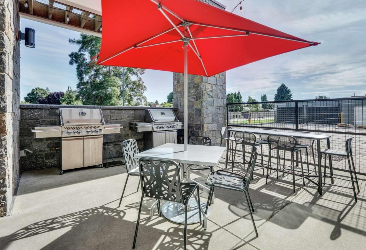 Home2 Suites By Hilton Yakima Airport Eksteriør billede
